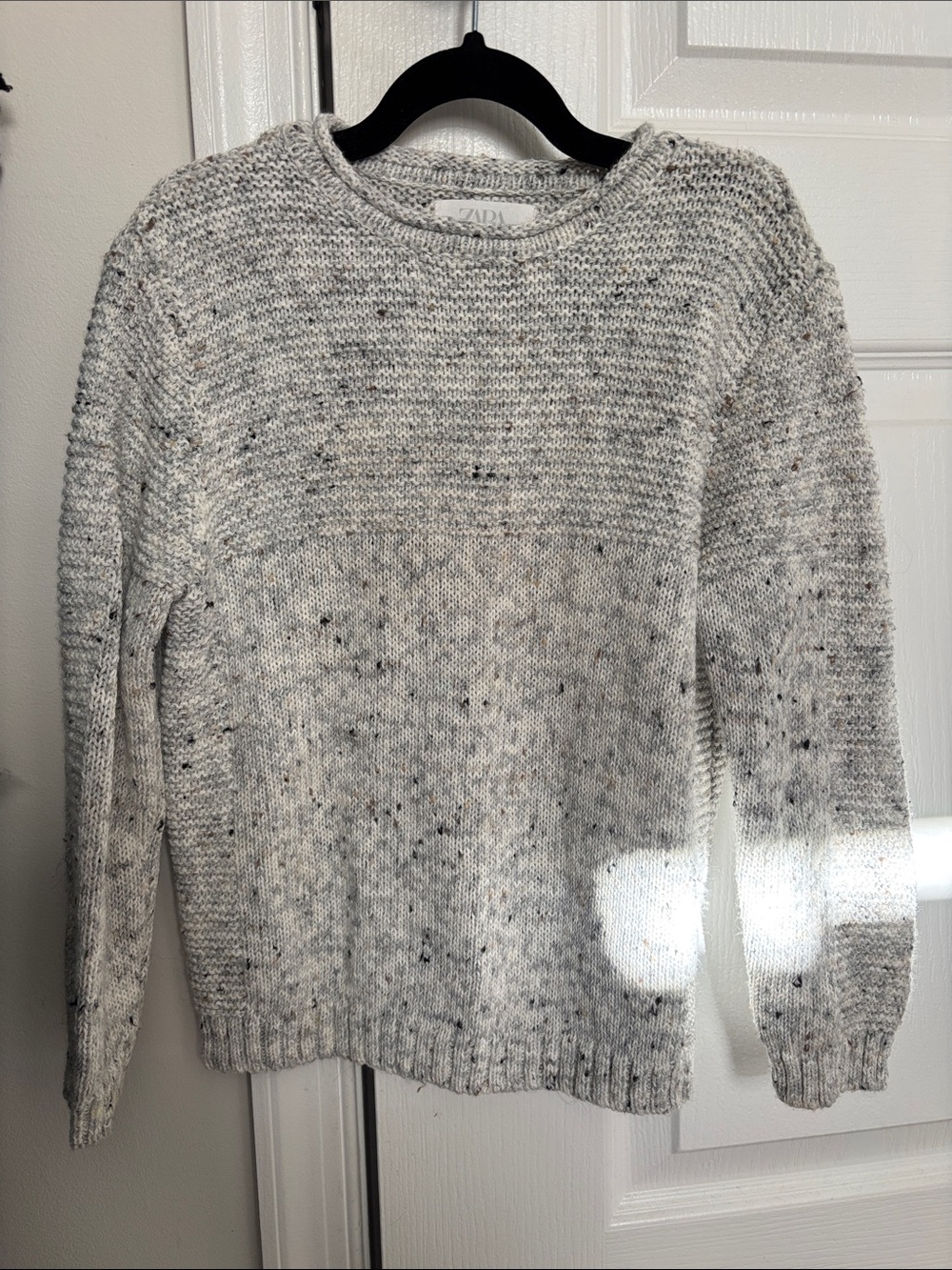 Zara Speckled Light Gray Knit Sweater